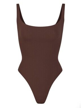 SKIMS FITS EVERYBODY SQUARE NECK BODYSUIT M